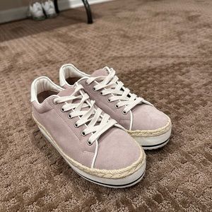 Steve Madden Sneakers